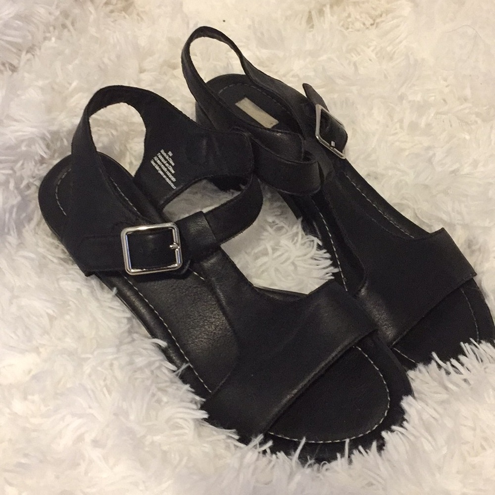 UO Cooperative T-Strap Strappy Sandals Black 9M